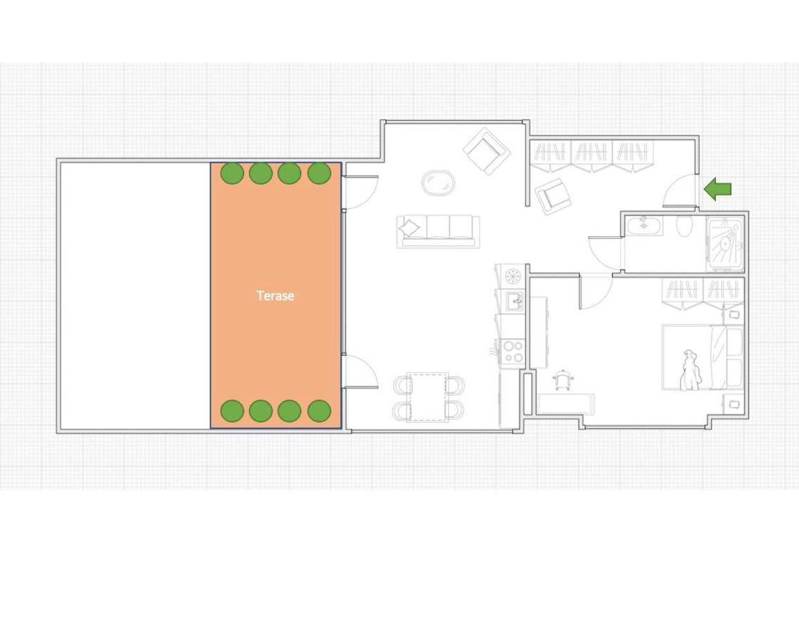 1-Bedroom Penthouse With Underground Parking 里加 外观 照片